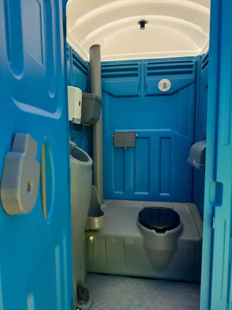 Standard toilet — Charles Rental Works